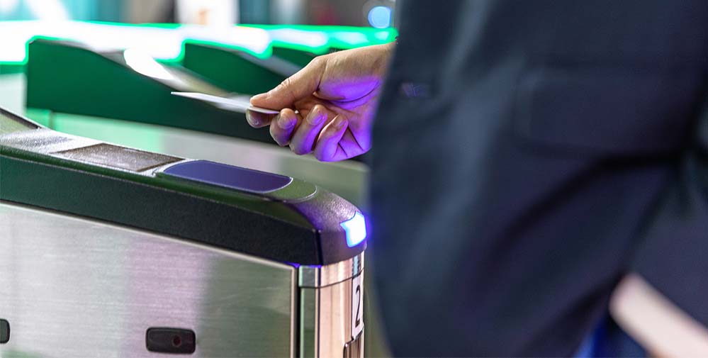 无风扇工控机在自动检票系统闸机中应用